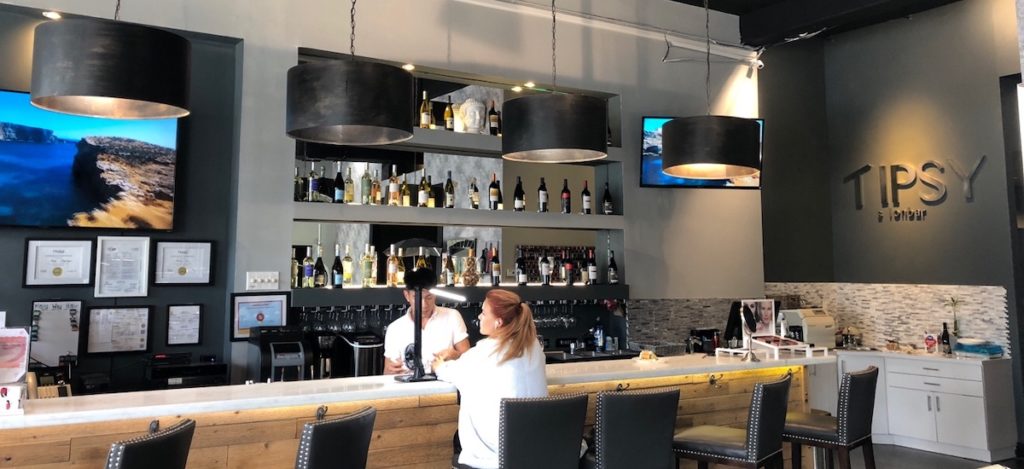 Tipsy Salonbar